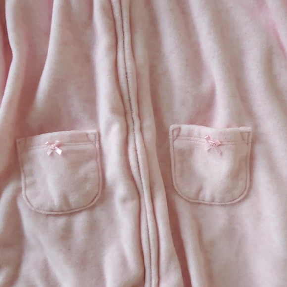 💕 Brand New Spring Cozy Footless Onesie 💕 - Picture 3 of 4